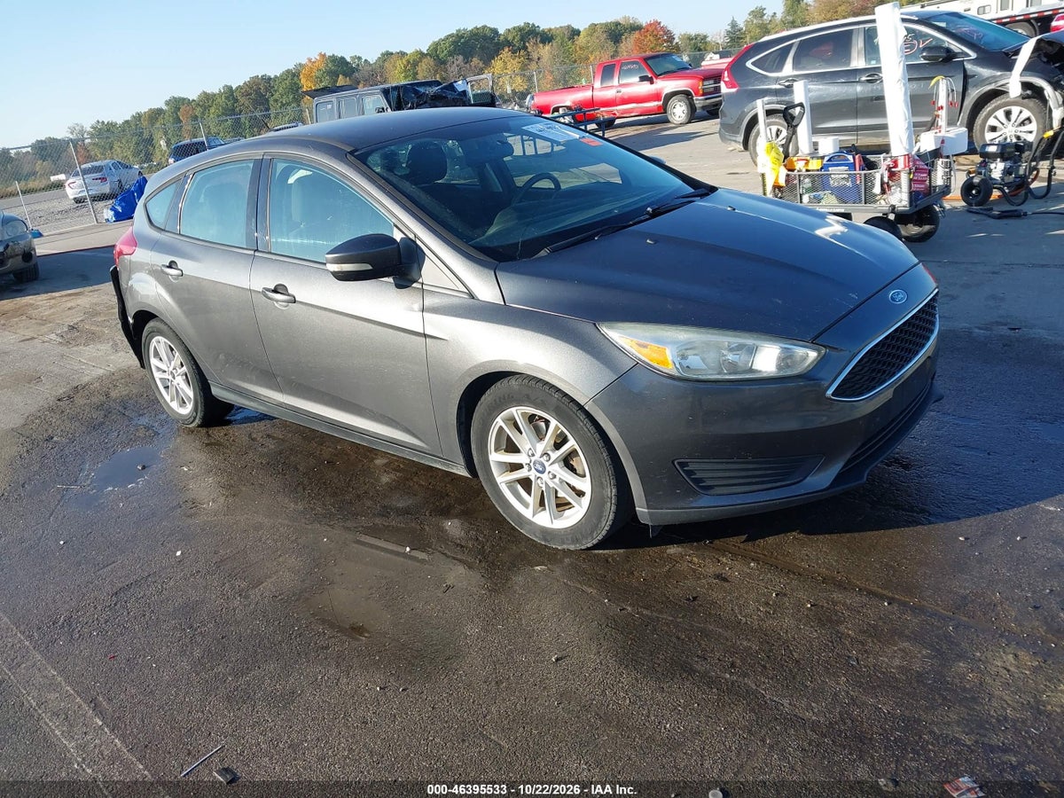 2015 FORD FOCUS SE