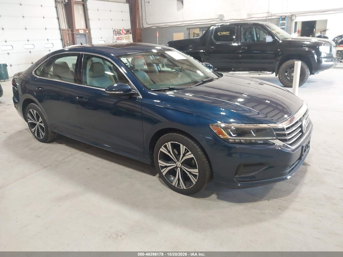 2022 VOLKSWAGEN PASSAT 2.0T SE