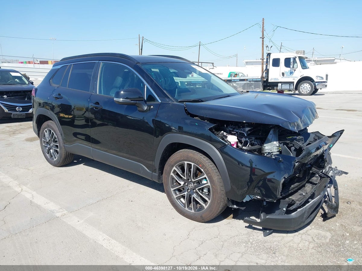 2026 TOYOTA COROLLA CROSS XLE