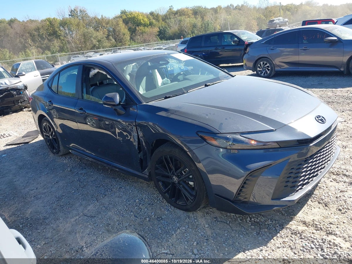 2026 TOYOTA CAMRY SE
