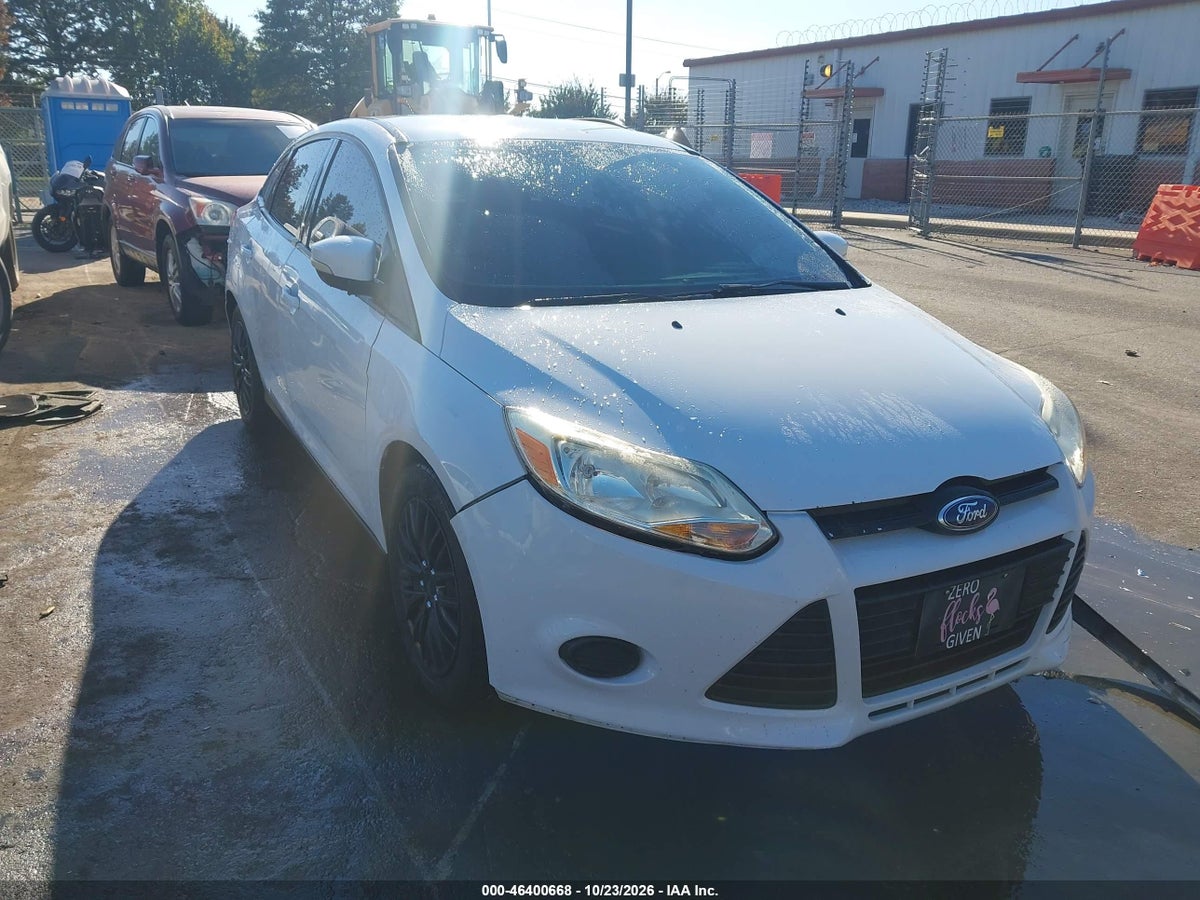 2014 FORD FOCUS SE