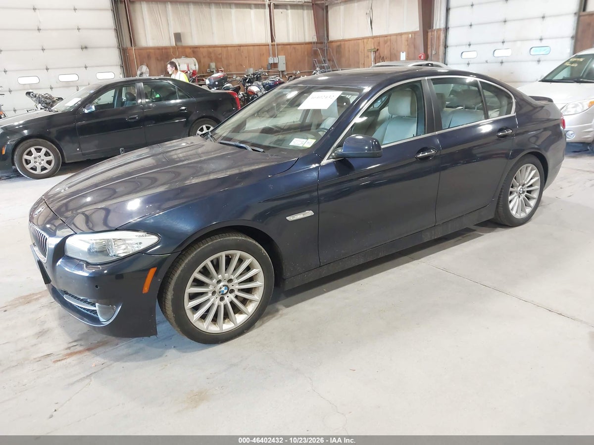 2013 BMW 535I XDRIVE — снимка 2