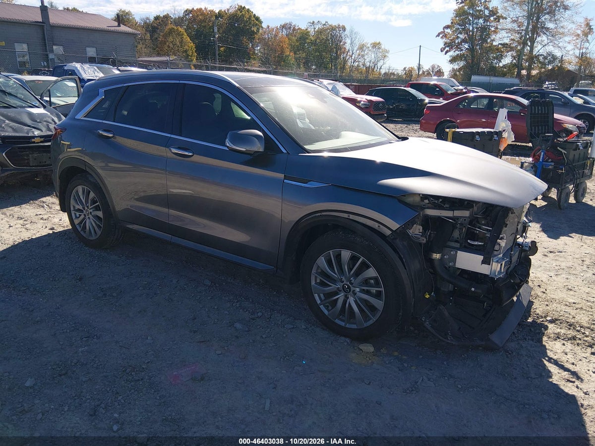 2023 INFINITI QX50 LUXE AWD