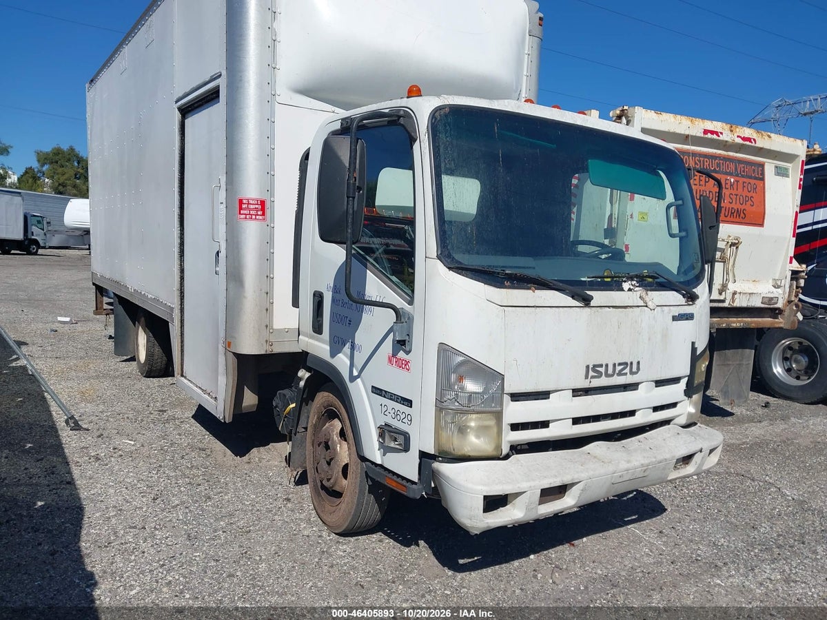 2012 ISUZU NPR GAS REG