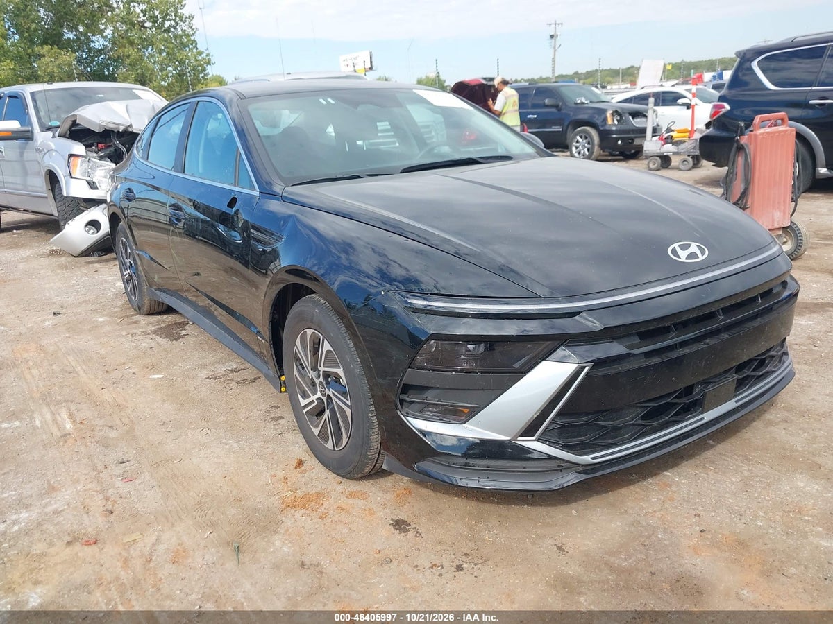 2026 HYUNDAI SONATA HYBRID BLUE