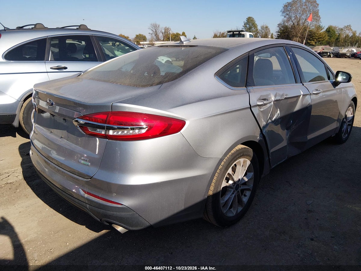 2020 FORD FUSION SE — photo 4
