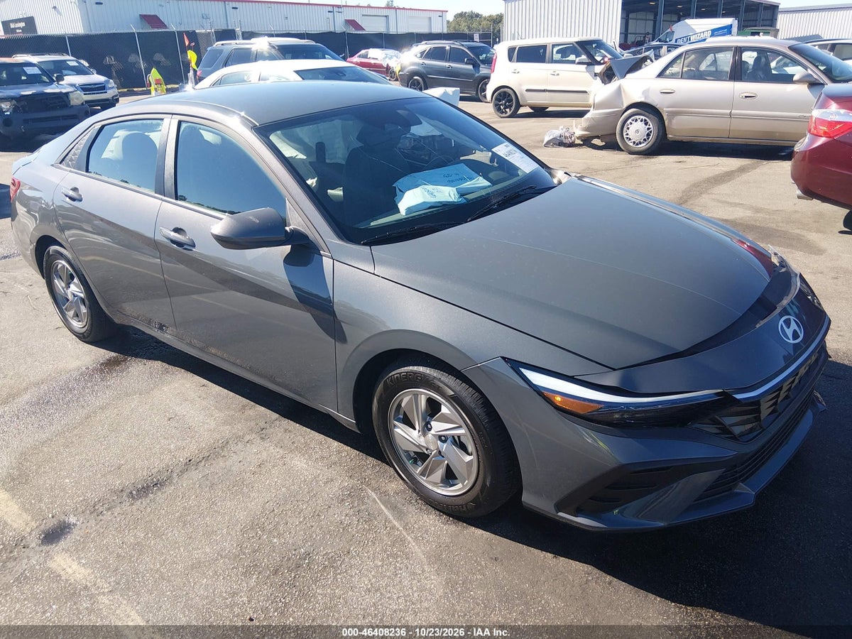 2026 HYUNDAI ELANTRA SE