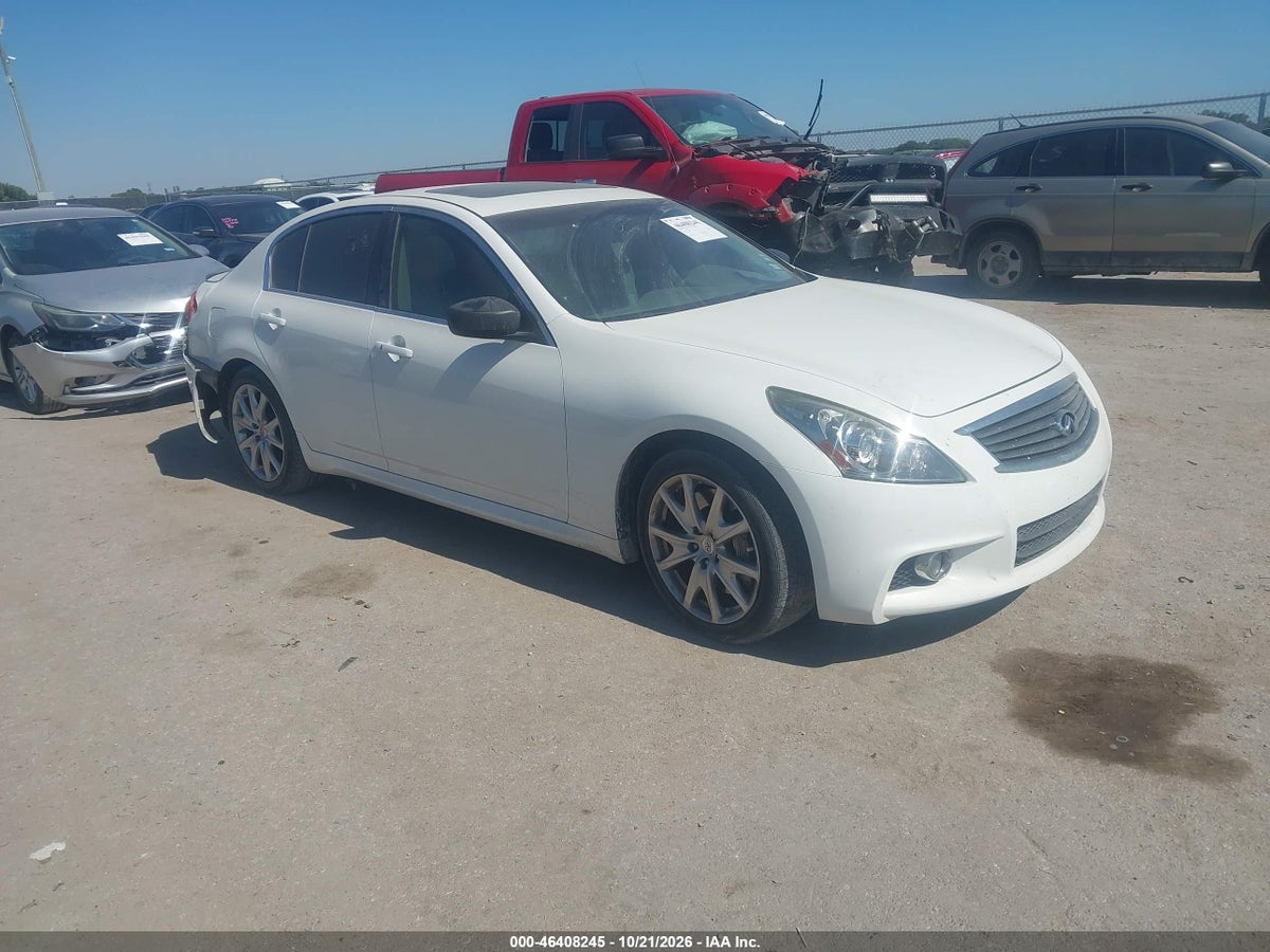 2012 INFINITI G37 JOURNEY