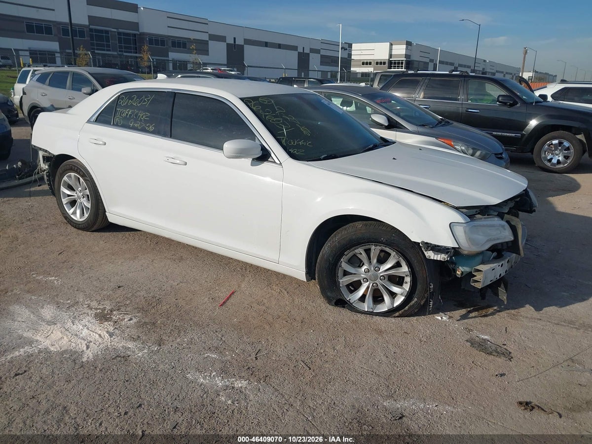 2016 CHRYSLER 300 LIMITED