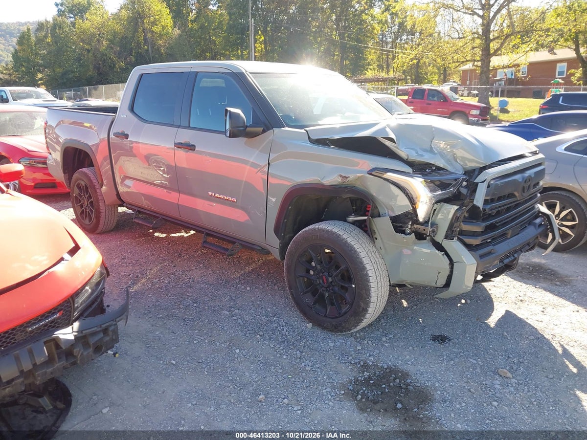 2026 TOYOTA TUNDRA SR5 CREWMAX 5.5' BED