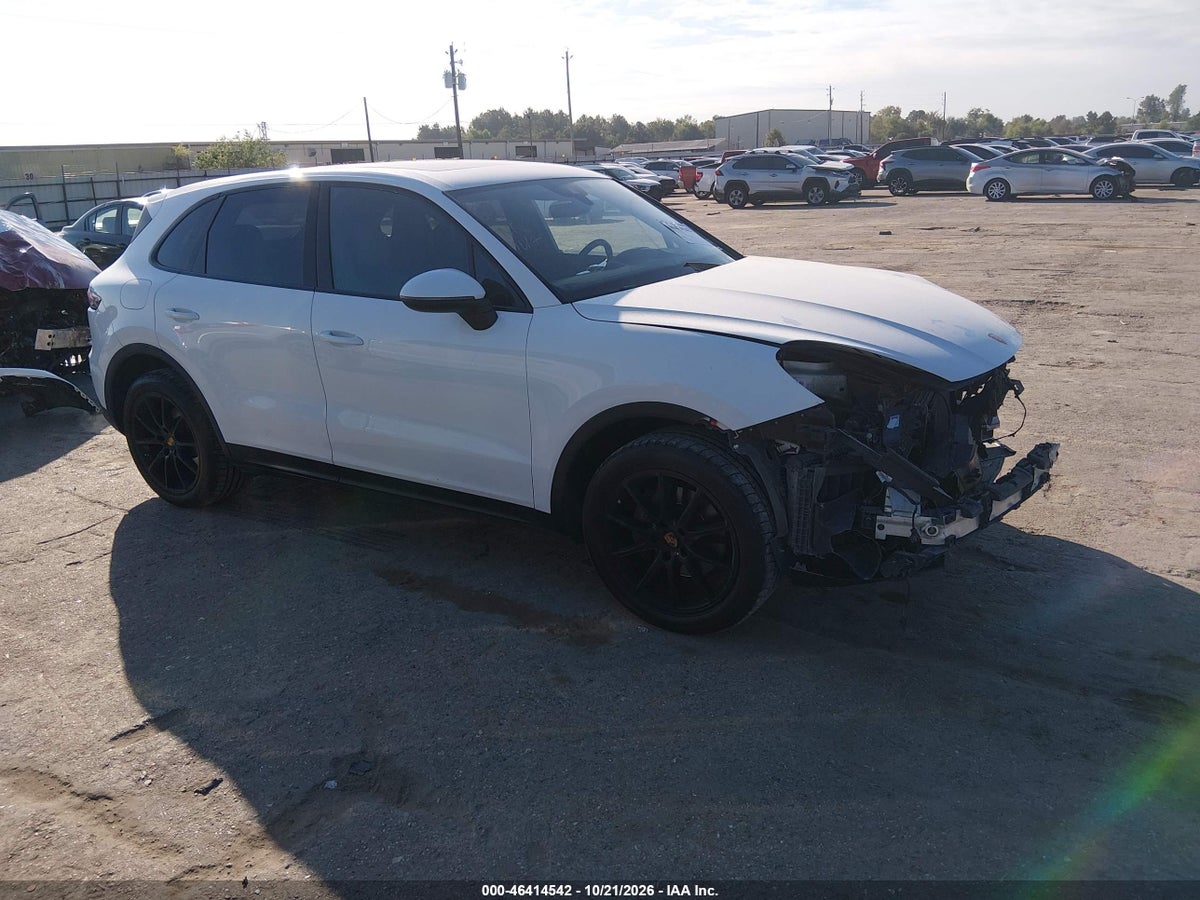 2020 PORSCHE CAYENNE