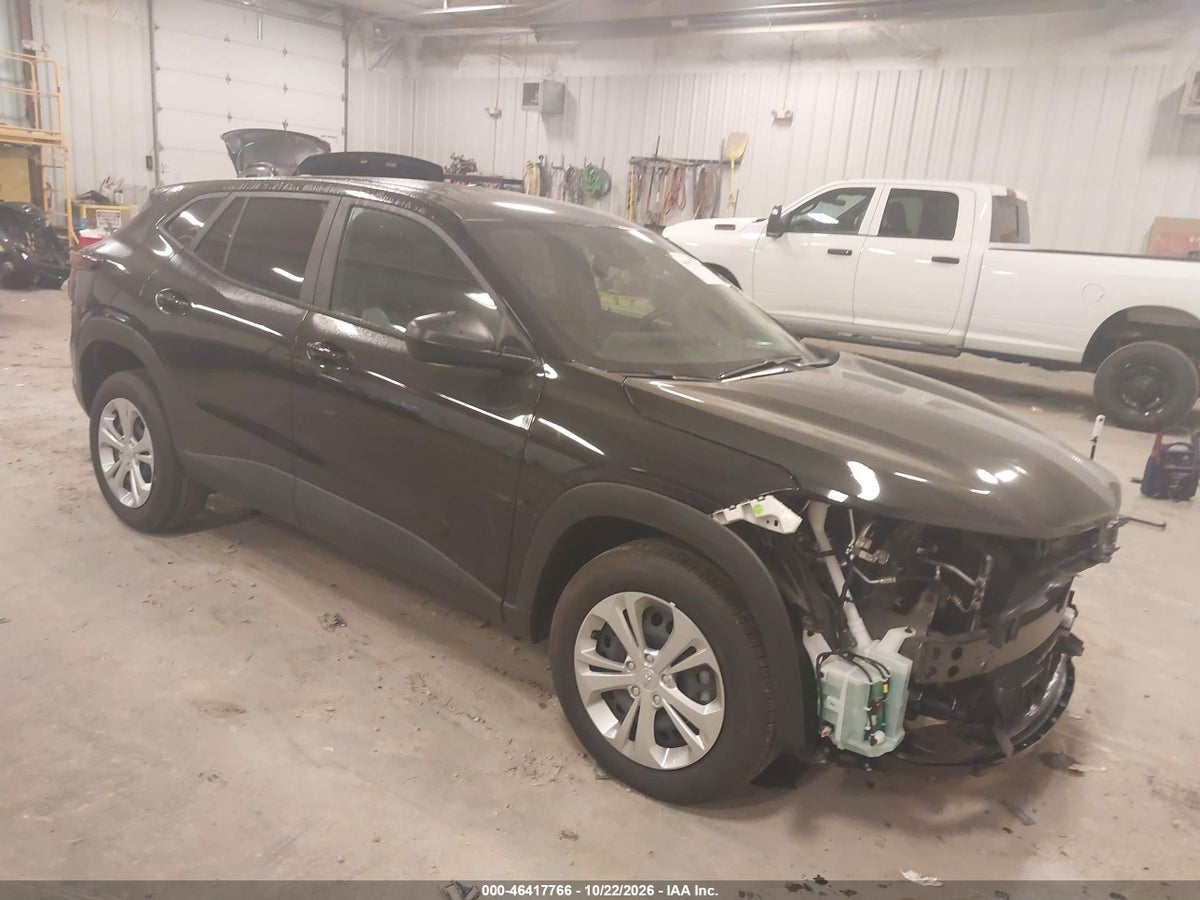 2026 CHEVROLET TRAX FWD LS