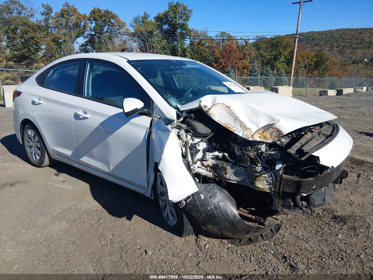 2022 HYUNDAI ACCENT SE