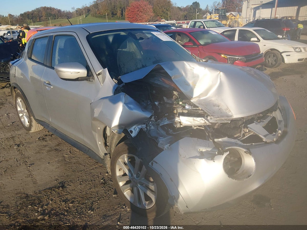 2015 NISSAN JUKE S