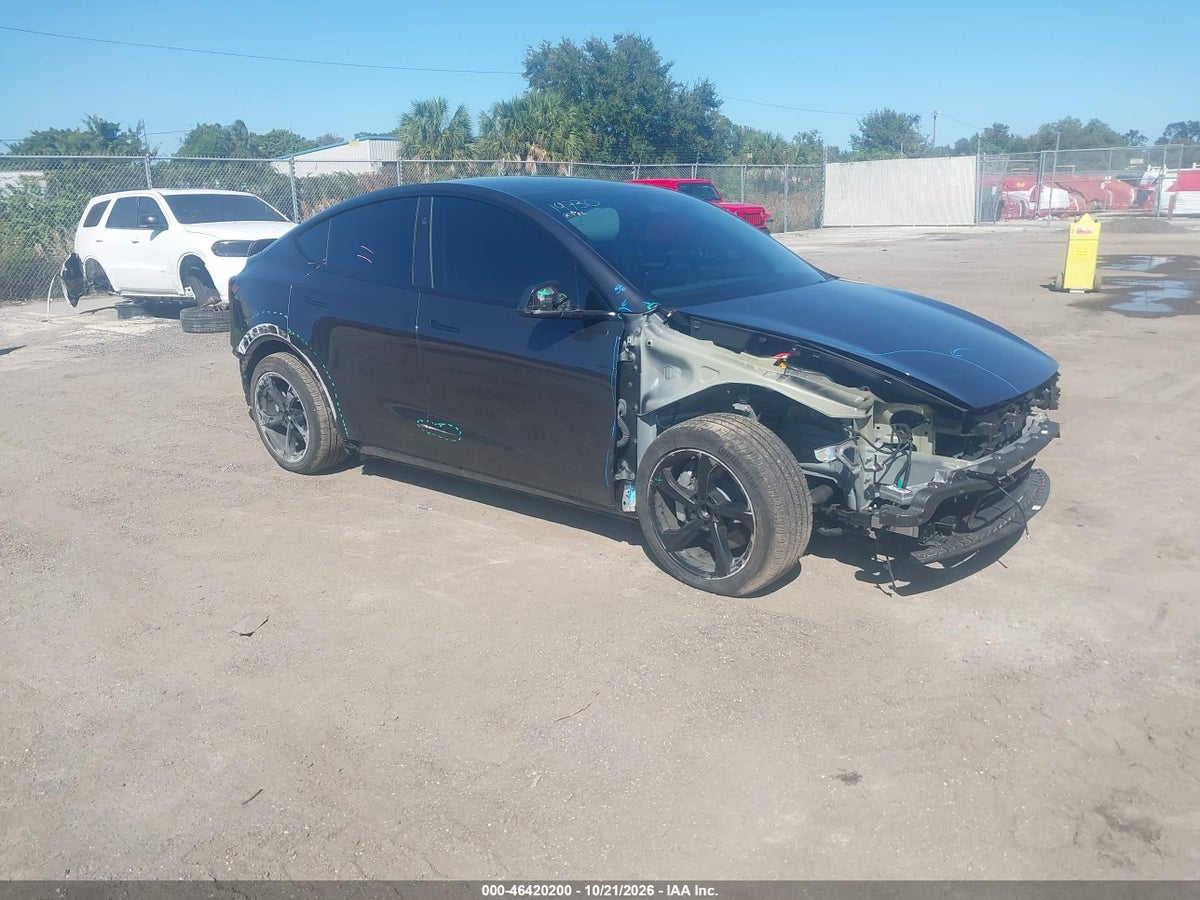 2026 TESLA MODEL Y PREMIUM REAR-WHEEL DRIVE/REAR-WHEEL DRIVE