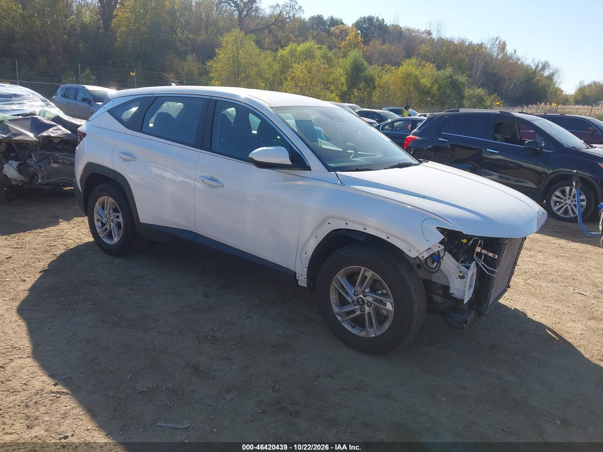 2026 HYUNDAI TUCSON SE