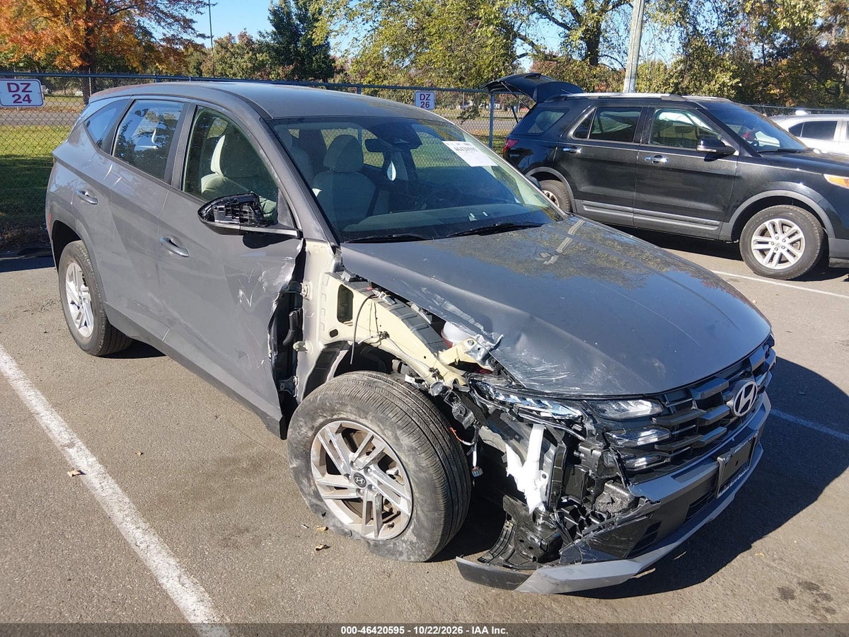 2026 HYUNDAI TUCSON SE