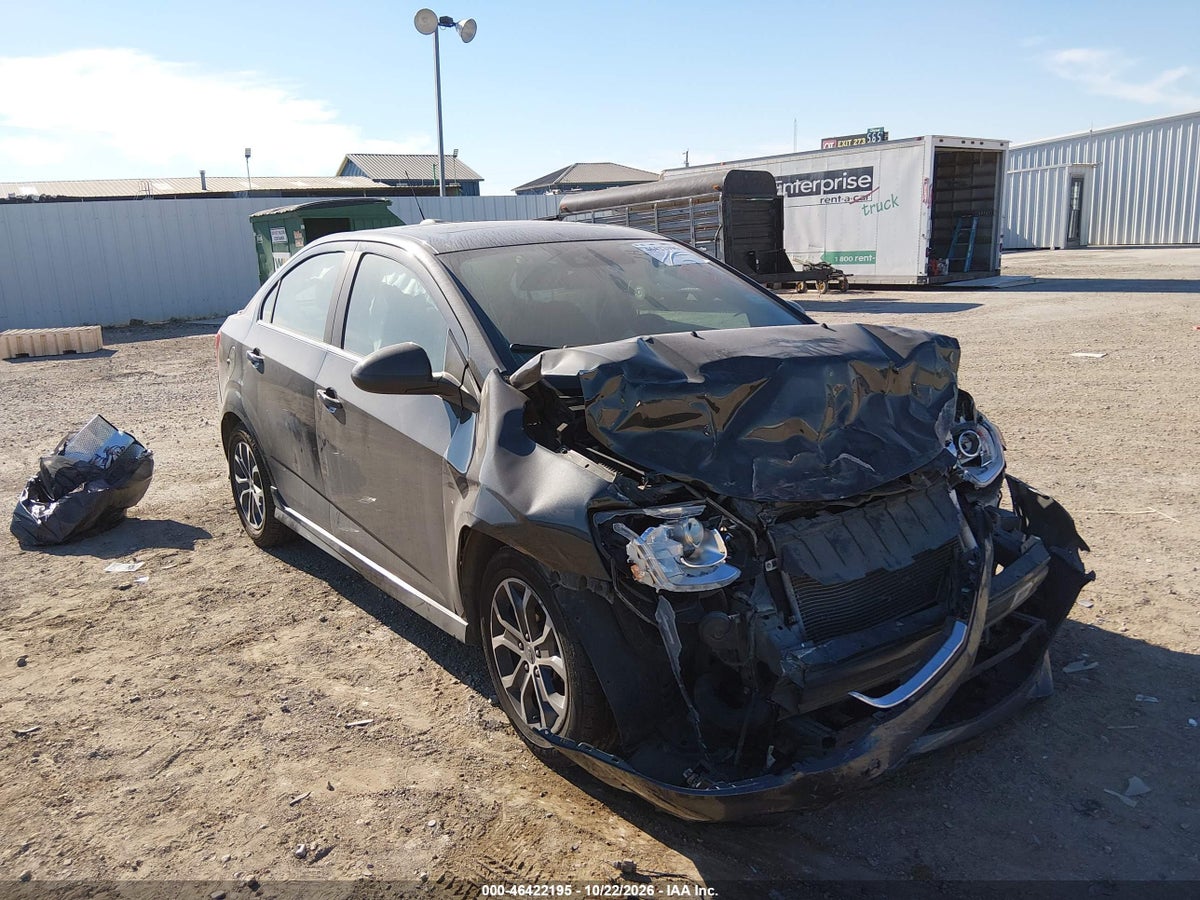 2020 CHEVROLET SONIC FWD LT