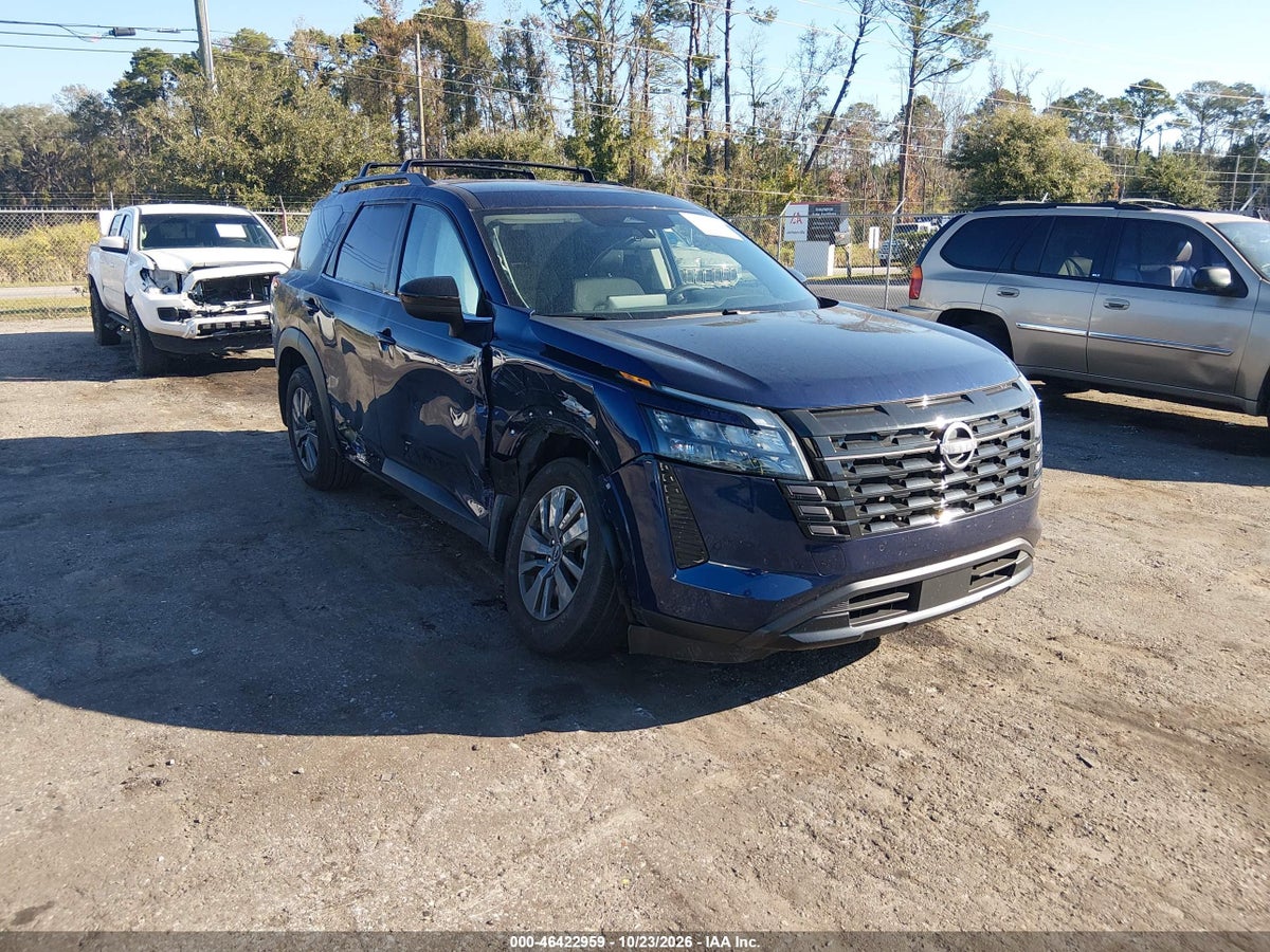 2026 NISSAN PATHFINDER SV