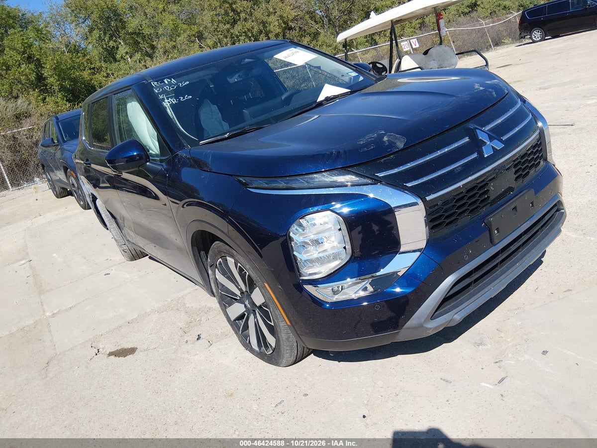 2026 MITSUBISHI OUTLANDER LE 2.5 2WD/SE 2.5 2WD