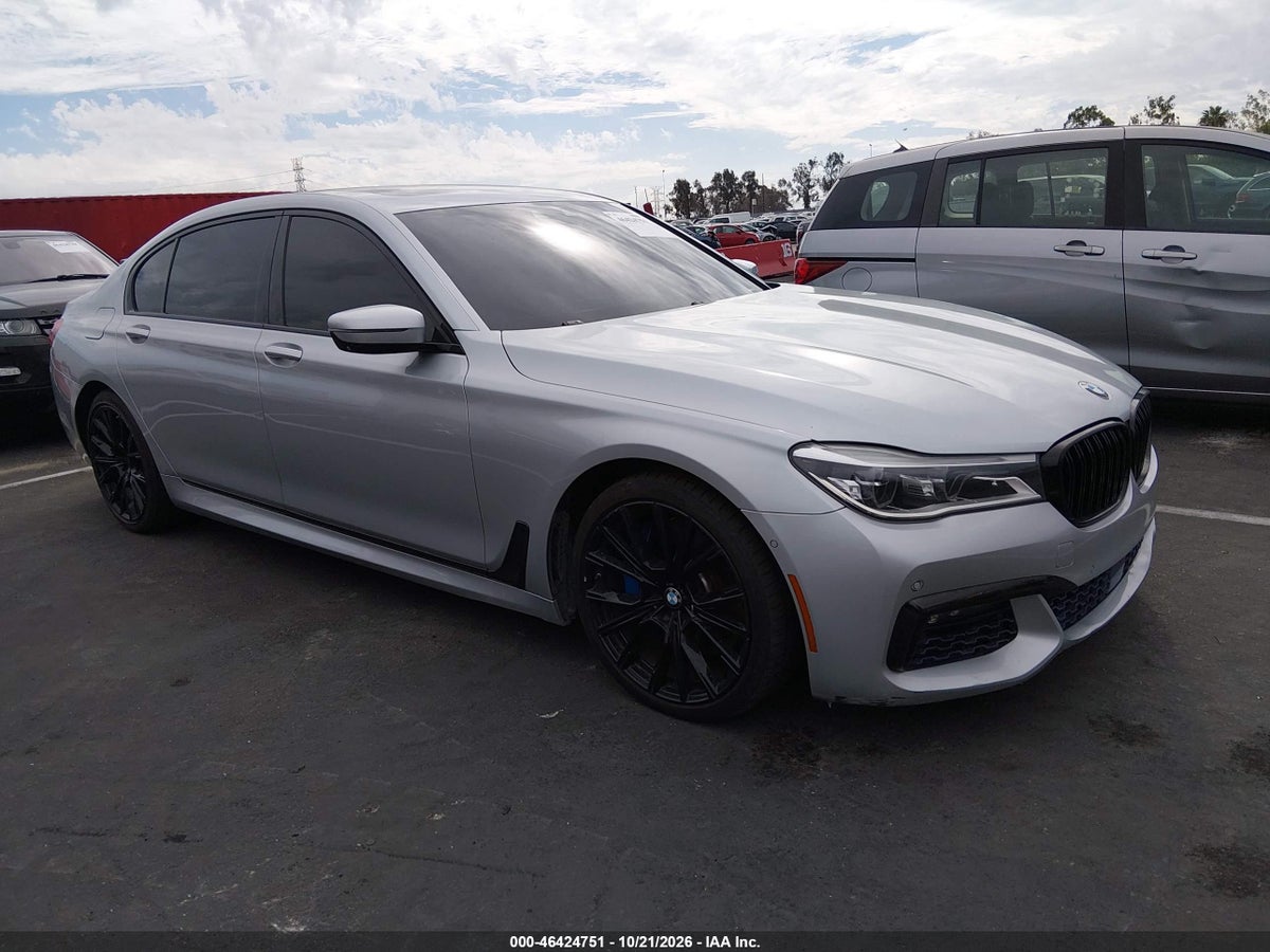 2016 BMW 750I