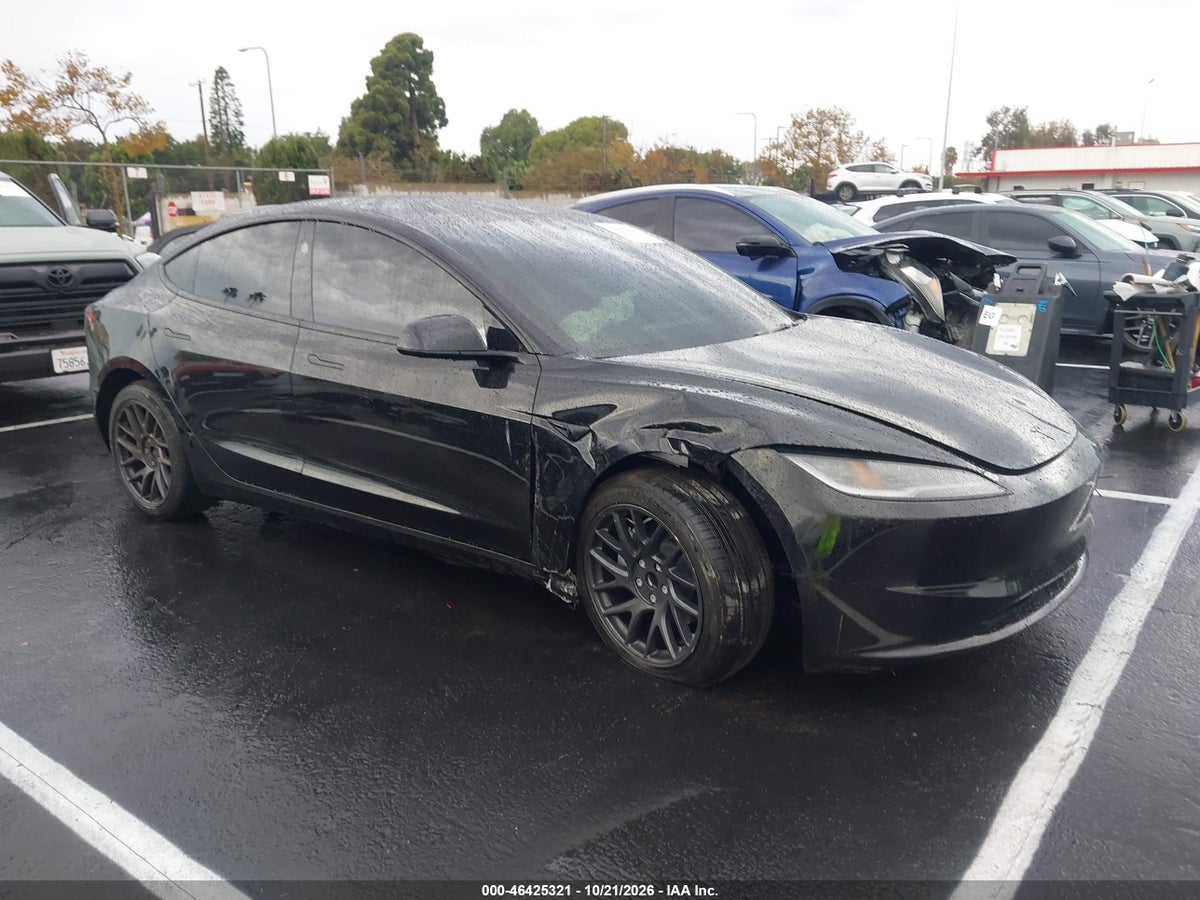 2026 TESLA MODEL 3 PREMIUM REAR-WHEEL DRIVE/REAR-WHEEL DRIVE
