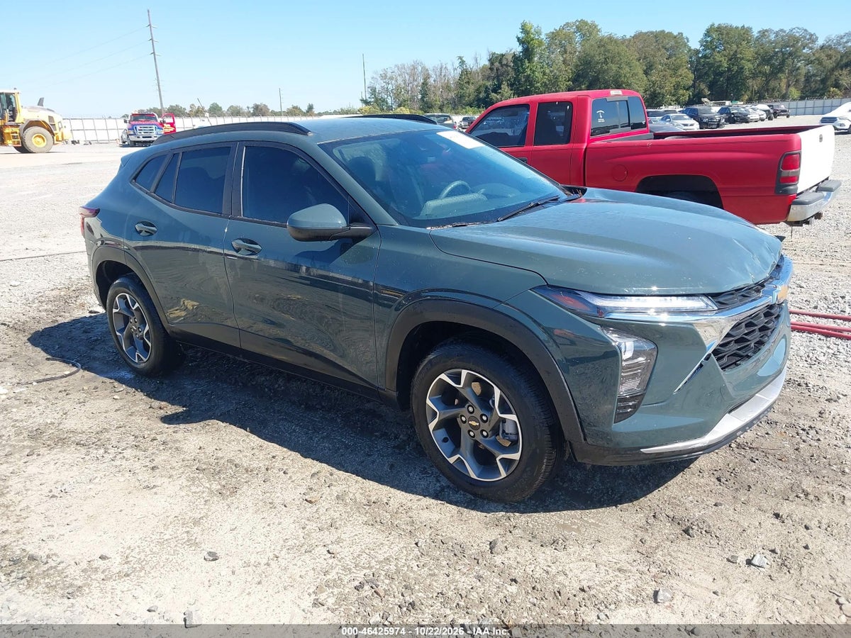 2026 CHEVROLET TRAX FWD LT