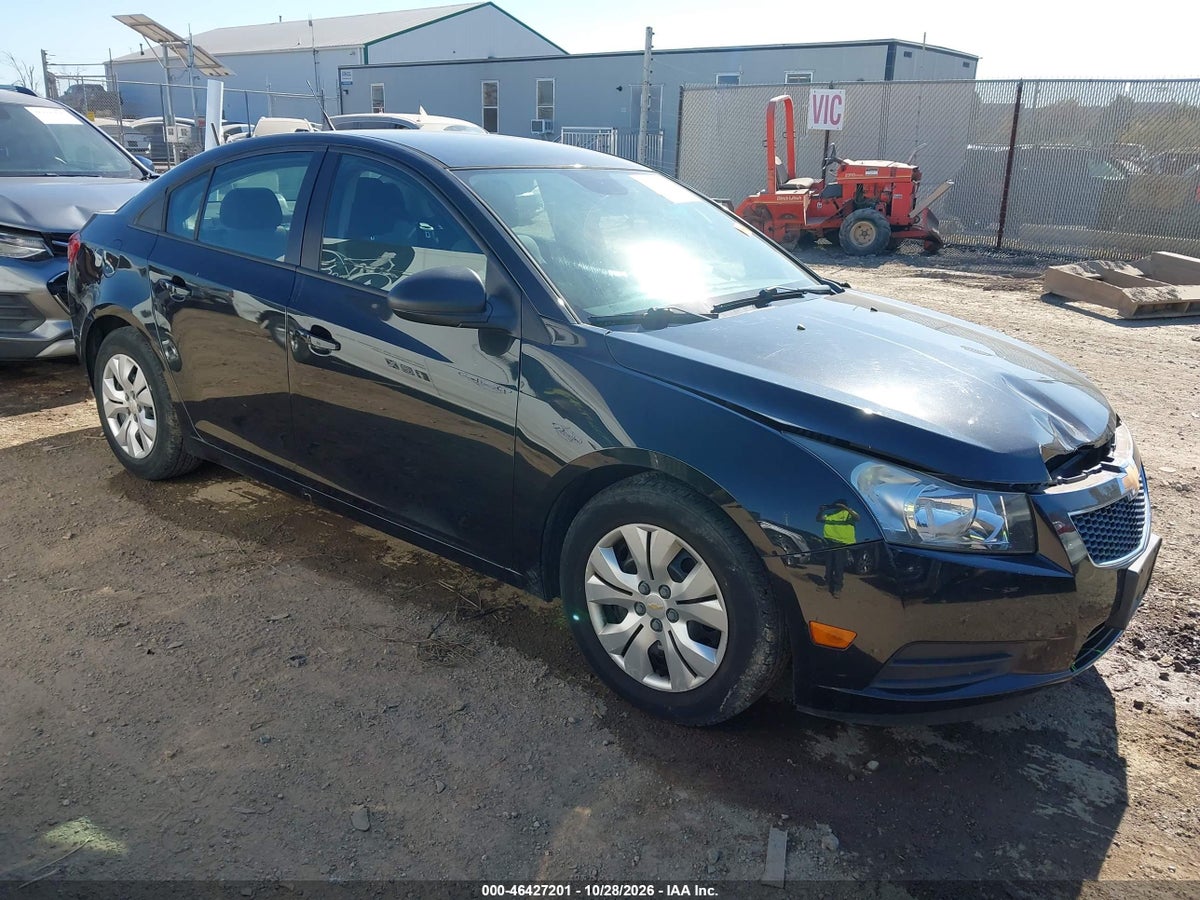 2013 CHEVROLET CRUZE LS AUTO