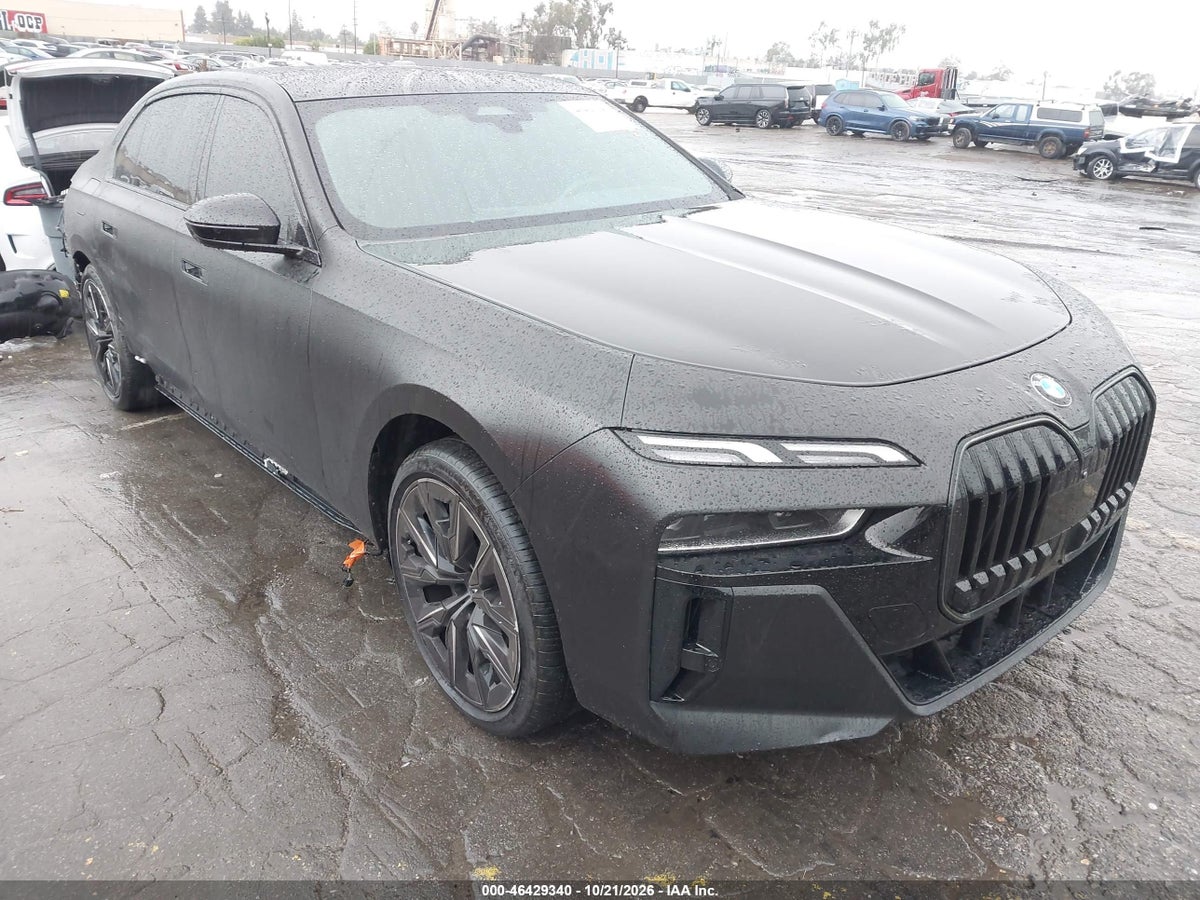 2024 BMW 740I
