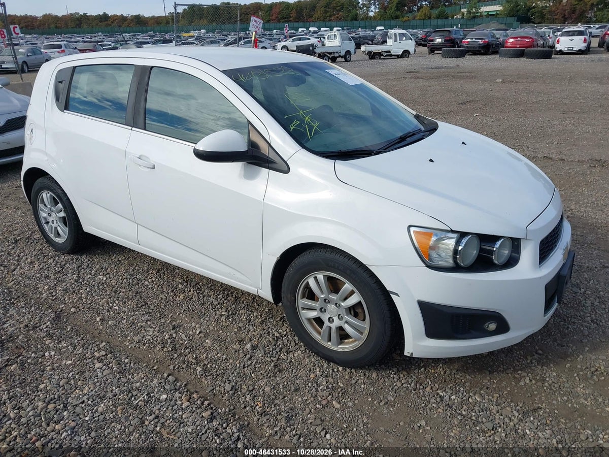 2016 CHEVROLET SONIC LT AUTO