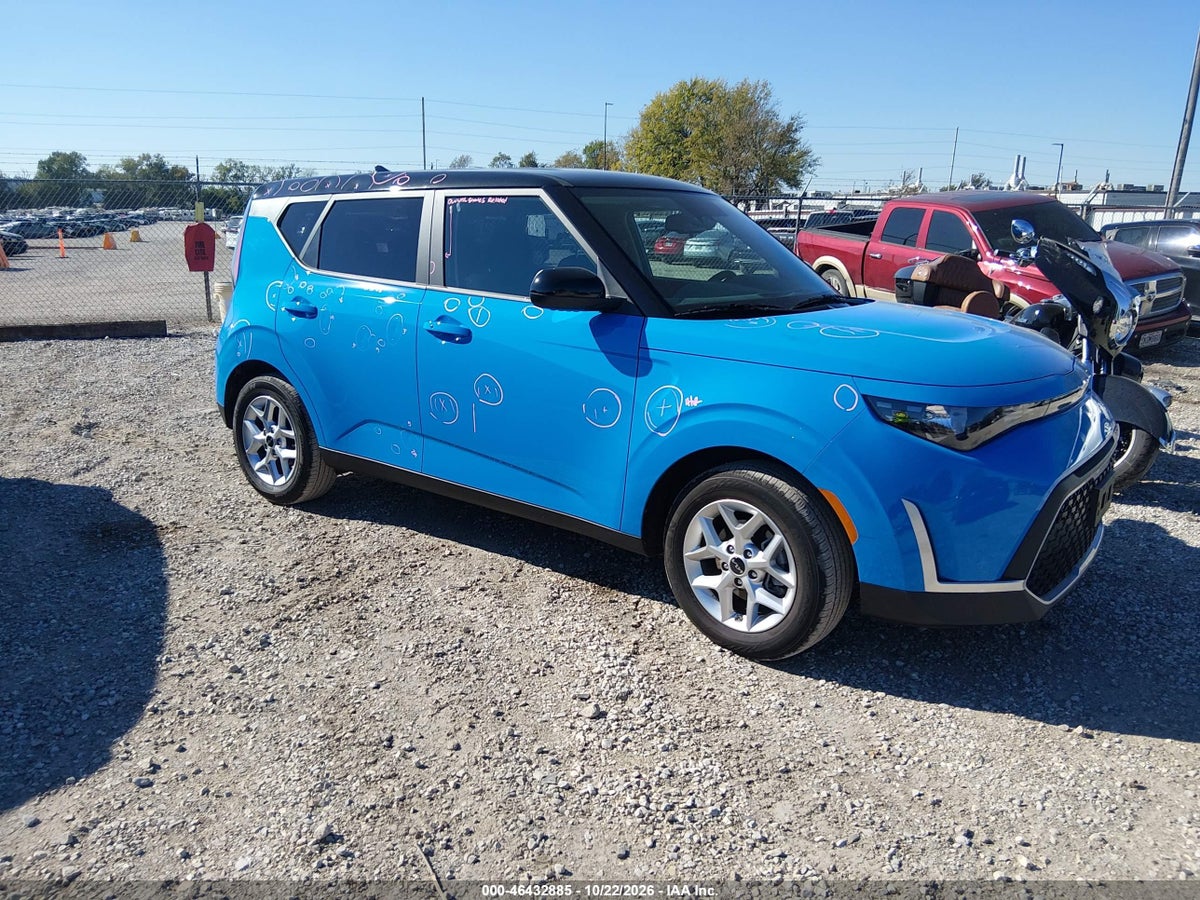 2025 KIA SOUL S