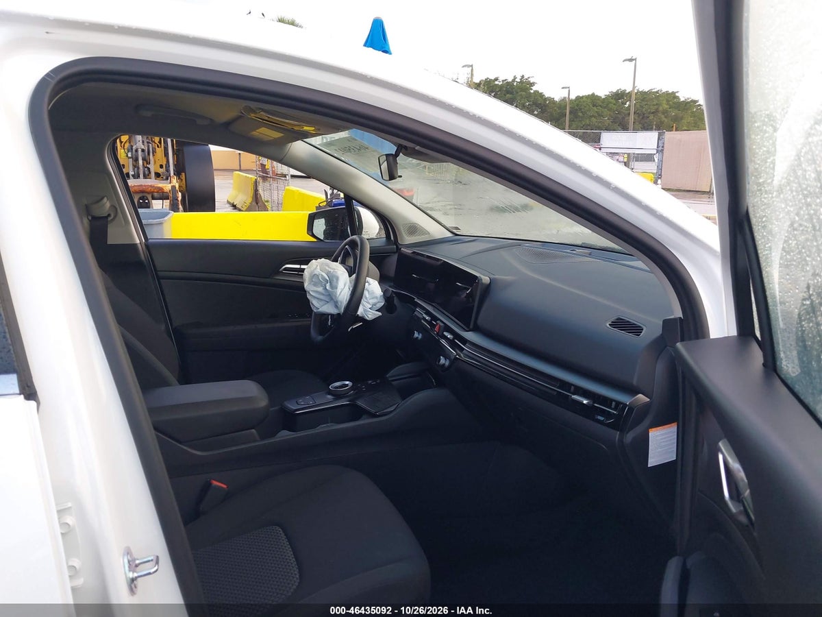 2027 KIA SPORTAGE — photo 5