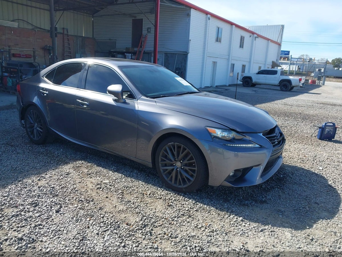 2016 LEXUS IS 300