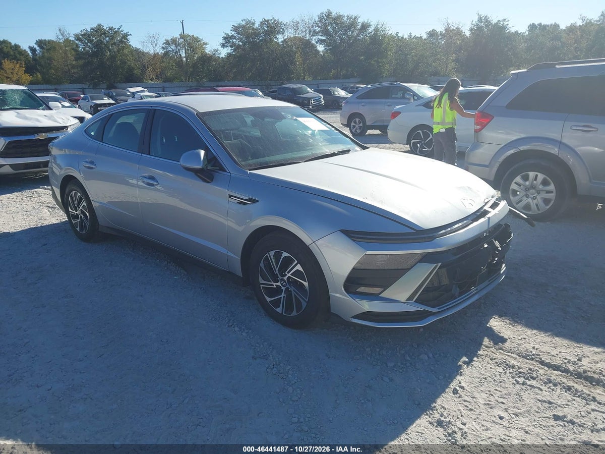 2026 HYUNDAI SONATA HYBRID BLUE