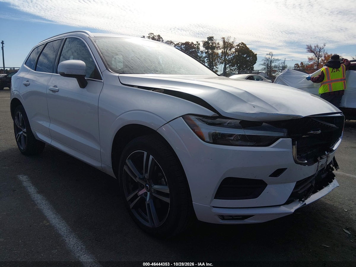 2021 VOLVO XC60 T5 MOMENTUM