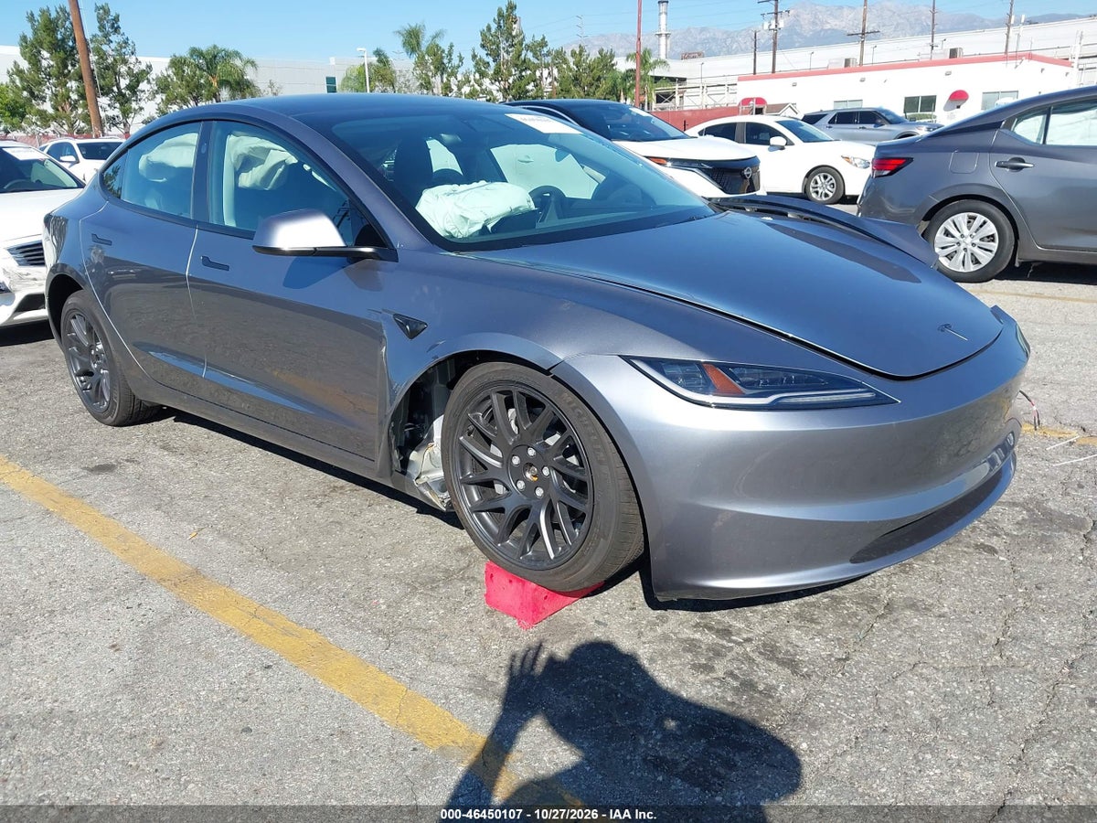 2027 TESLA MODEL 3