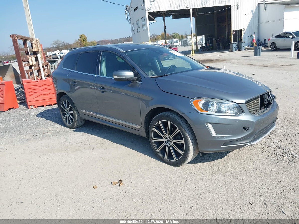 2016 VOLVO XC60 T6 DRIVE-E