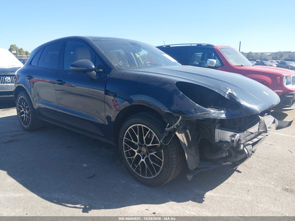 2018 PORSCHE MACAN
