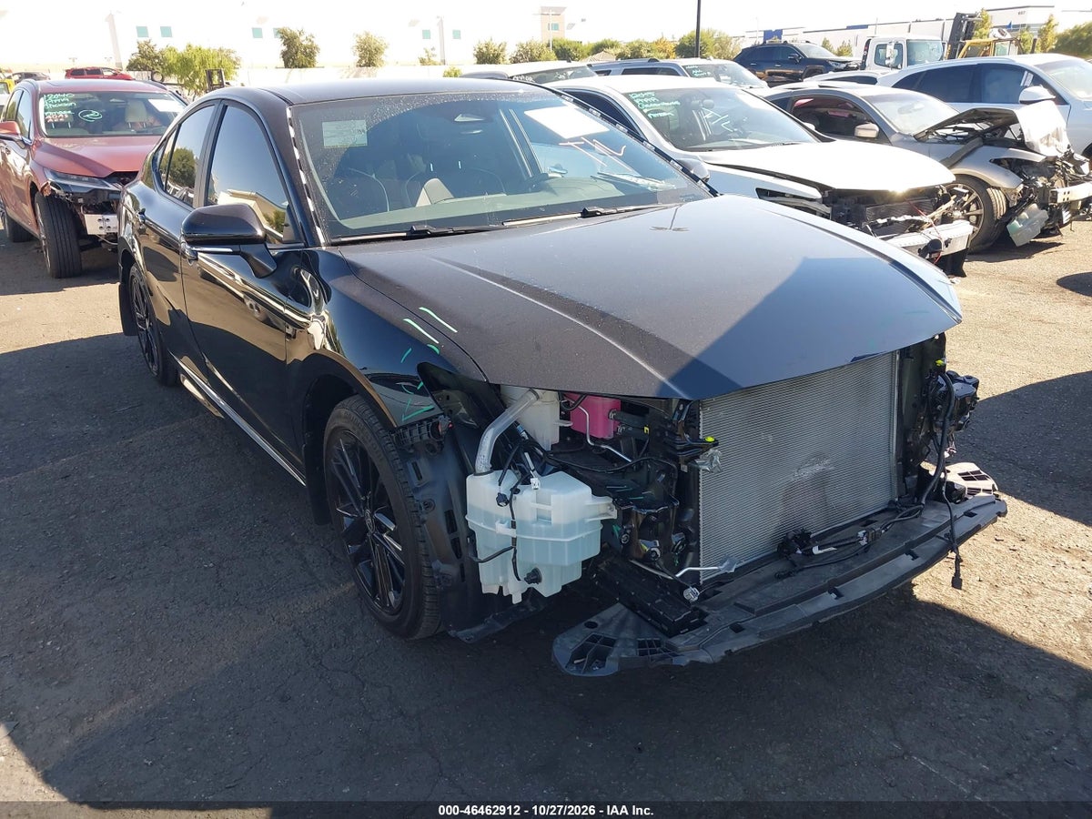 2026 TOYOTA CAMRY SE