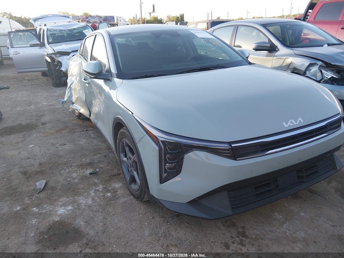 2026 KIA K4 LXS