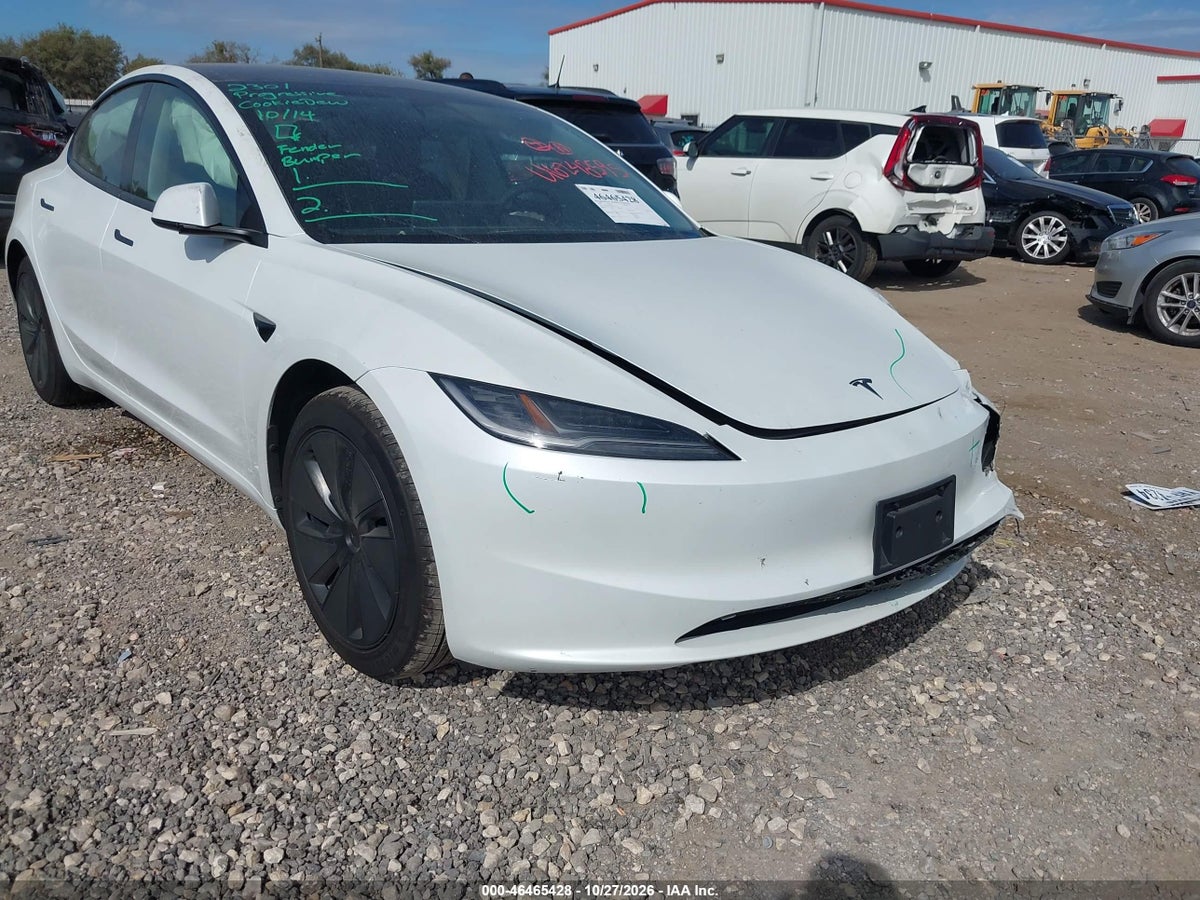 2026 TESLA MODEL 3 PREMIUM REAR-WHEEL DRIVE/REAR-WHEEL DRIVE