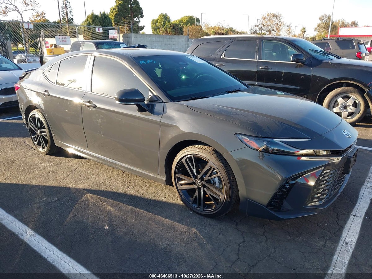 2026 TOYOTA CAMRY XSE