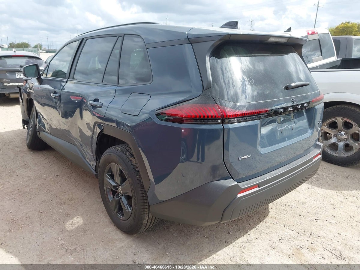 2026 TOYOTA RAV4 LE — снимка 3