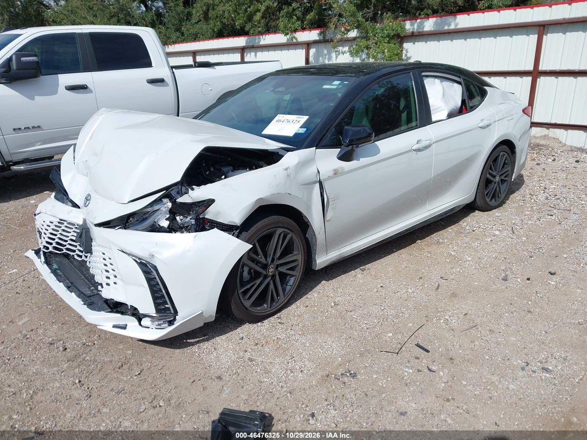 2026 TOYOTA CAMRY XSE — снимка 2