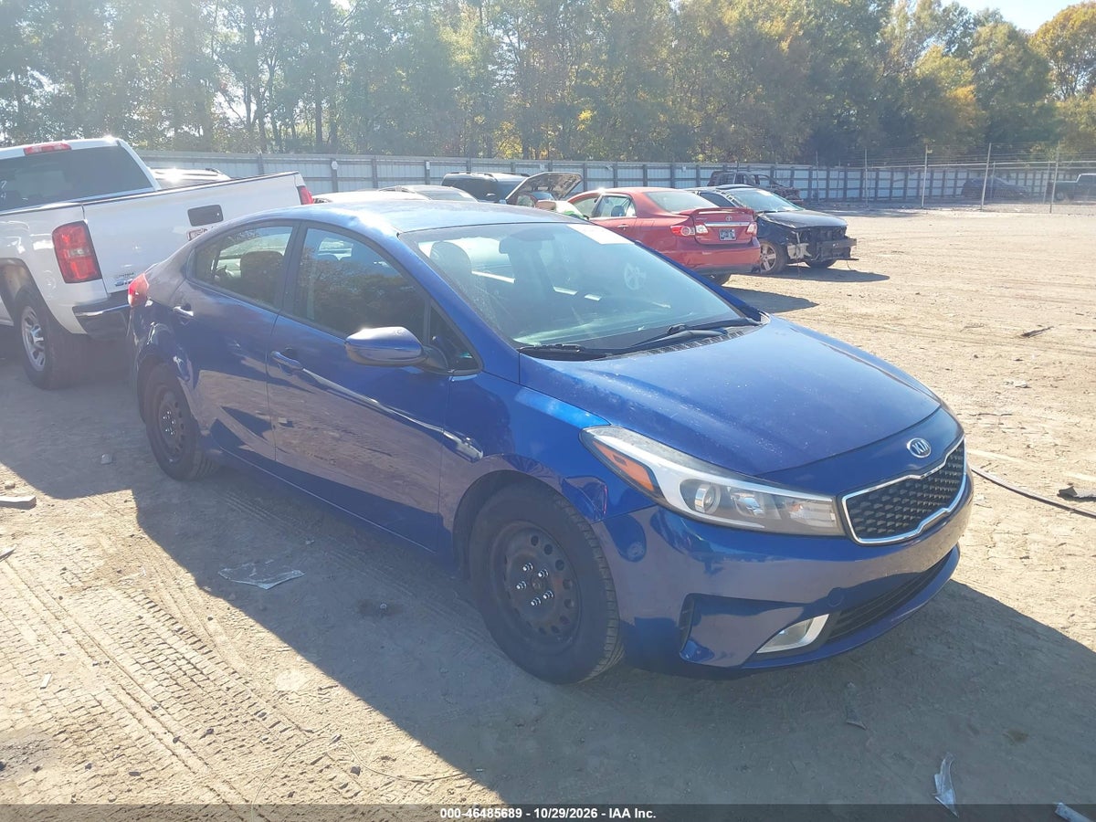2017 KIA FORTE LX