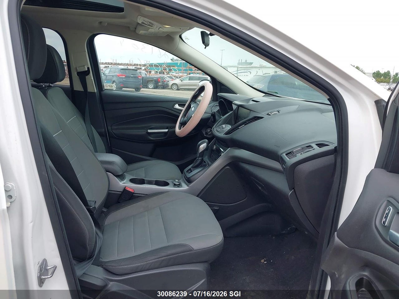 2015 FORD ESCAPE SE thumbnail 6
