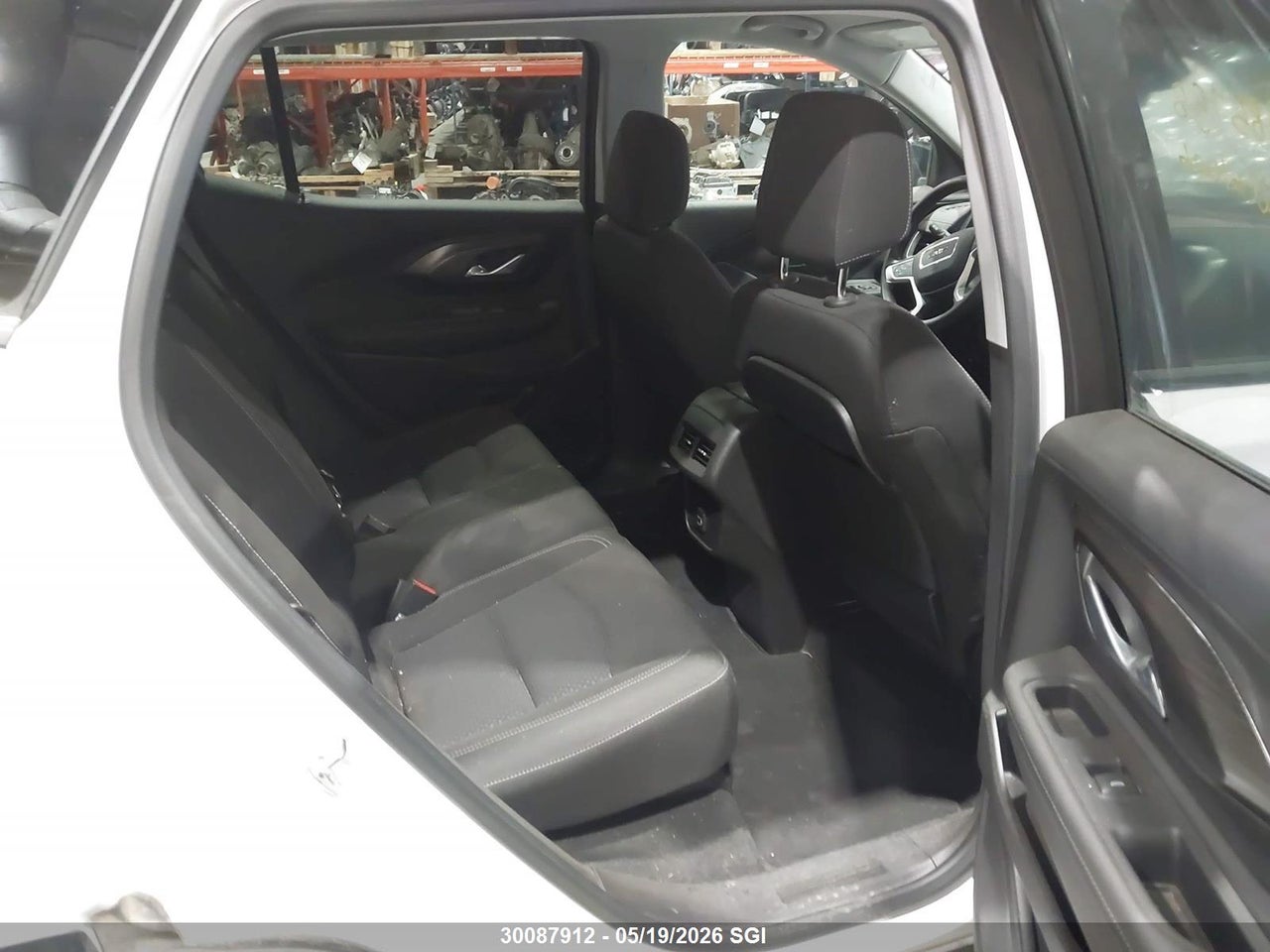 2024 GMC TERRAIN SLE thumbnail 9