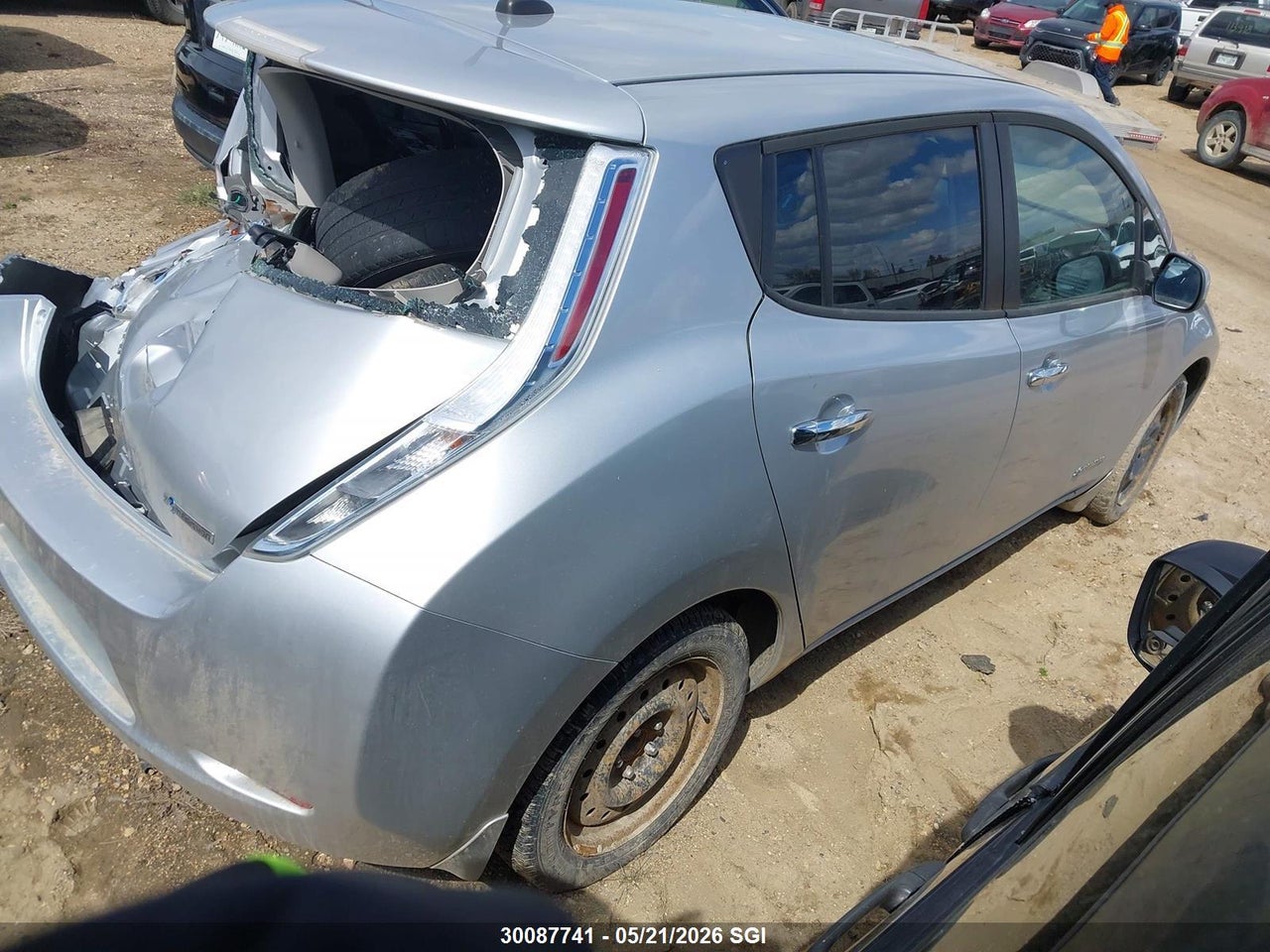 2013 NISSAN LEAF S/SV/SL thumbnail 5