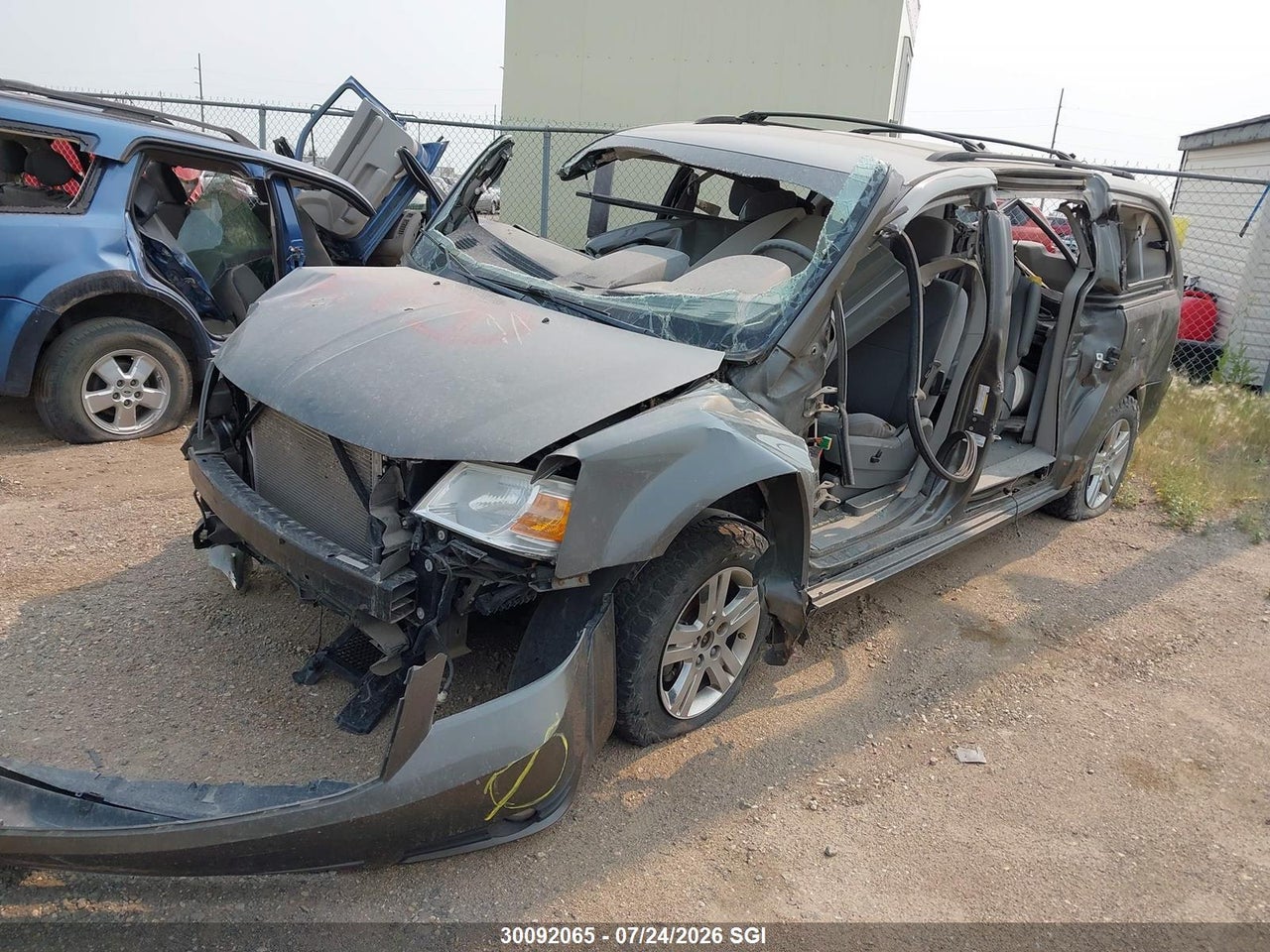 2010 DODGE GRAND CARAVAN SE thumbnail 3