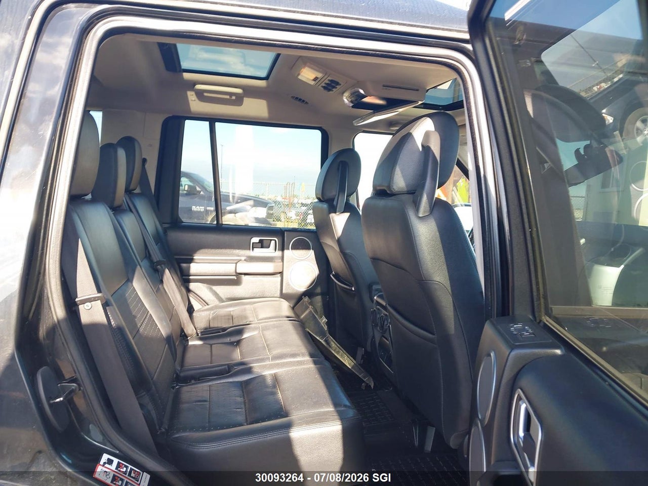 2007 LAND ROVER LR3 HSE thumbnail 9